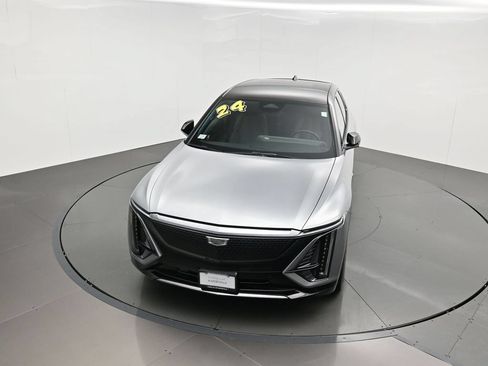 Used 2024 Cadillac Lyriq Sport w/ LPO, Floor Liner Package AWD/4WD image 38