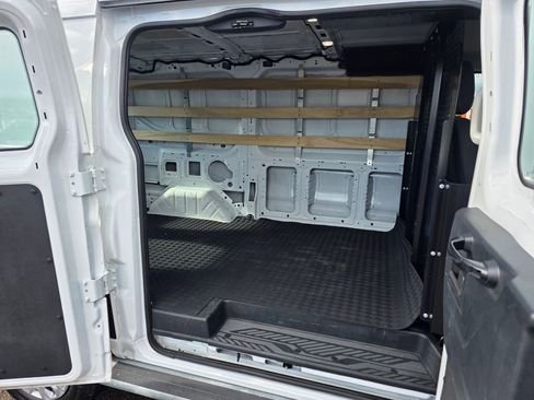 Used 2023 Ford Transit 250 Low Roof w/ Exterior Upgrade Package RWD image 20