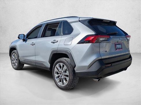 Certified 2024 Toyota RAV4 XLE Premium image 8