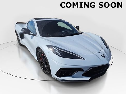 Used 2022 Chevrolet Corvette Stingray Preferred Cpe w/ Z51 Performance Package image 1