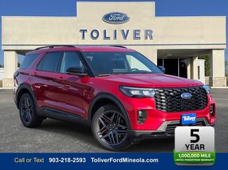 New 2026 Ford Explorer ST-Line w/ ST-Line Street Pack RWD video 1