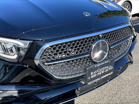Used 2026 Mercedes-Benz E 350 4MATIC Sedan image 30