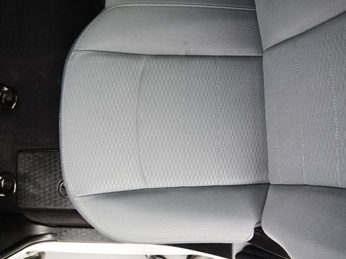 Used 2020 RAM 1500 Classic SLT image 15