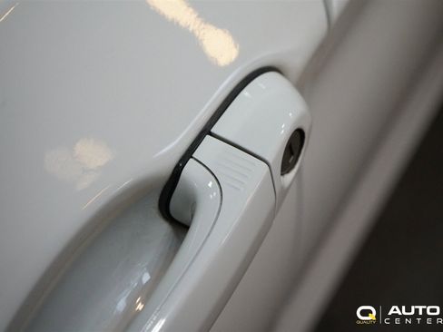 Used 2018 BMW X4 xDrive28i image 7