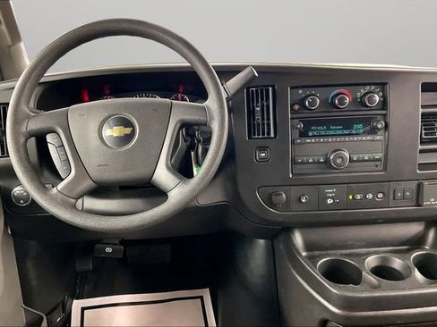 Used 2023 Chevrolet Express 3500 LT w/ LT Preferred Equipment Group RWD image 5