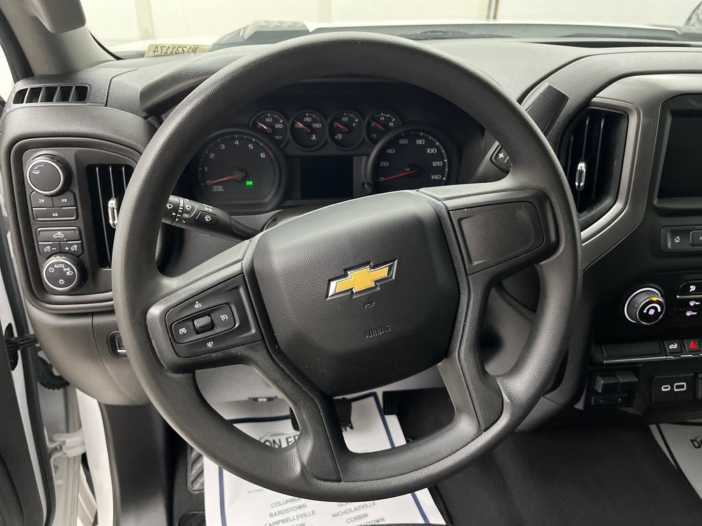 Used 2022 Chevrolet Silverado 2500 Custom w/ Custom Convenience Package AWD/4WD image 17