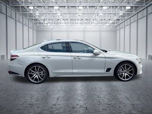 Used 2026 Genesis G70 2.5T Prestige RWD image 10