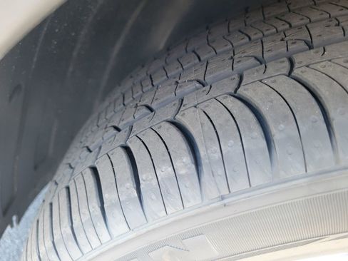 New 2025 Hyundai Venue SEL image 11