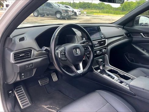 Used 2021 Honda Accord Sport image 14