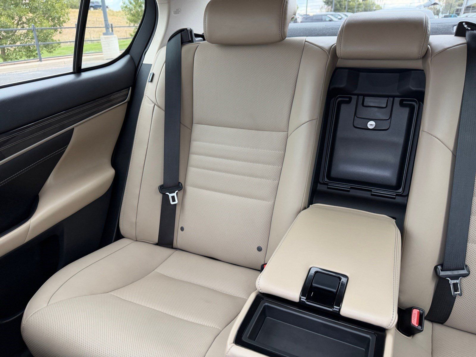 Used 2018 Lexus GS 350 AWD w/ Premium Package image 18