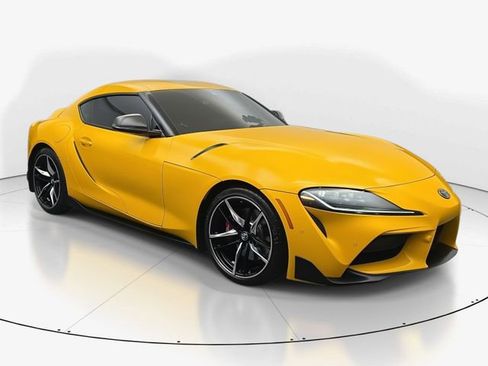 Used 2022 Toyota Supra Premium w/ Driver Assist Package image 2