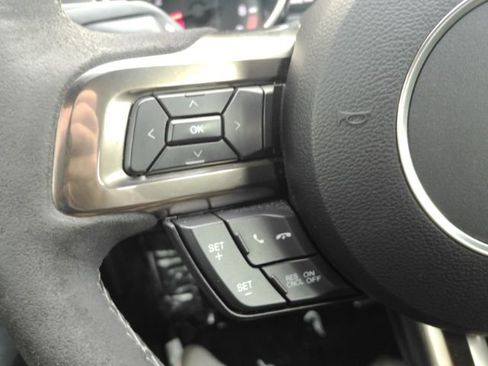 Used 2017 Ford Mustang Shelby GT350 w/ Electronics Package image 32