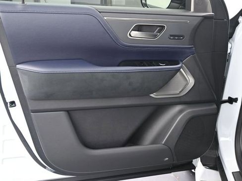 New 2026 INFINITI QX80 SPORT w/ Sport Exterior Package image 9