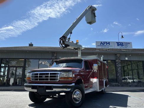 Used 1997 Ford F450 2WD Regular Cab Super Duty image 27