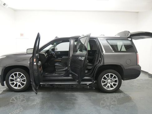 Used 2018 GMC Yukon Denali AWD/4WD image 34