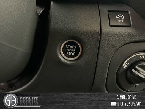 Used 2025 Nissan Frontier S image 22