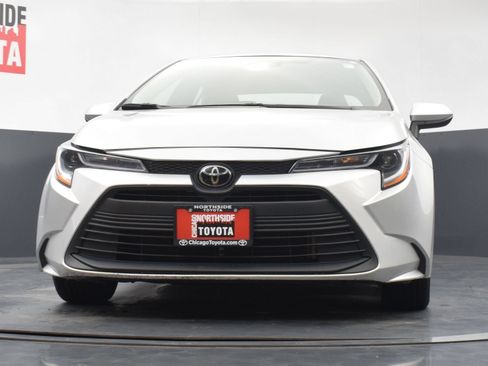 Used 2024 Toyota Corolla LE FWD image 29
