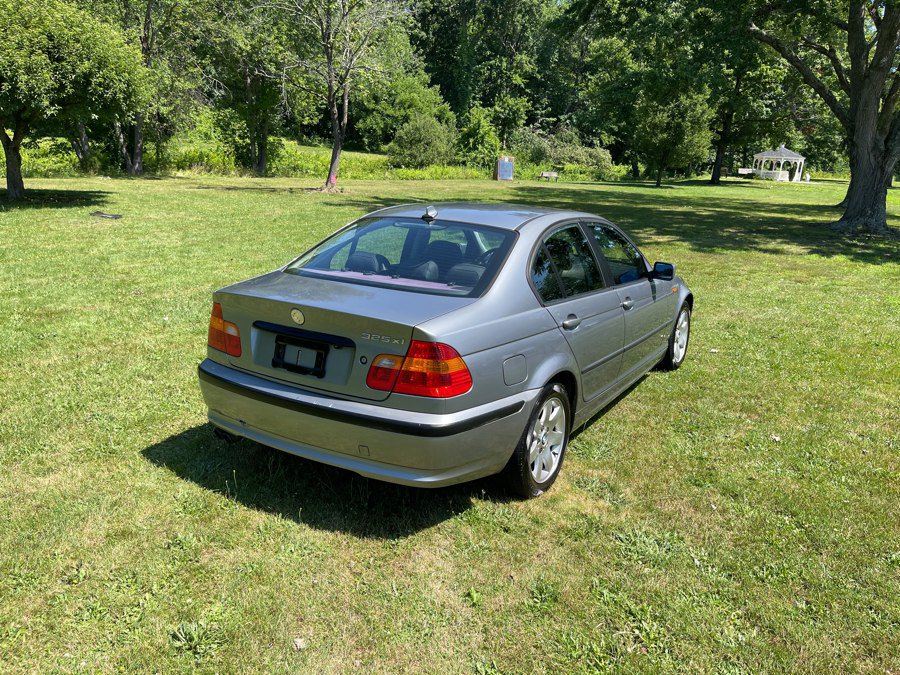Used 2005 BMW 325xi Sedan AWD/4WD image 13