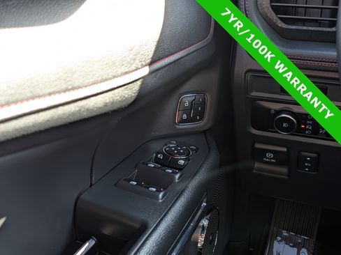 Certified 2024 Ford Expedition Limited image 26