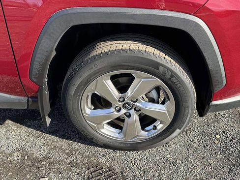 Used 2020 Toyota RAV4 Limited image 7