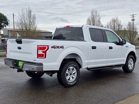 Used 2020 Ford F150 XLT w/ Trailer Tow Package image 5