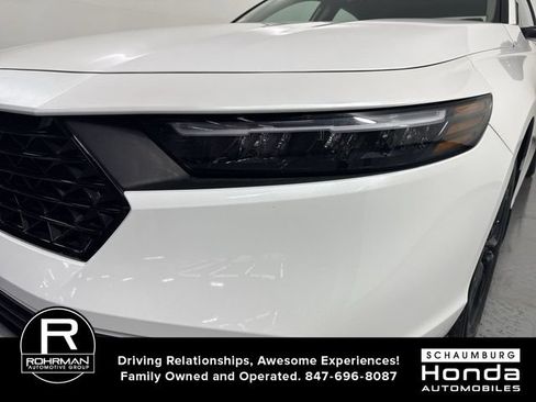 Certified 2025 Honda Accord SE image 30
