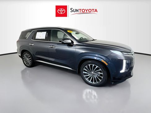 Used 2024 Hyundai Palisade Calligraphy FWD image 1