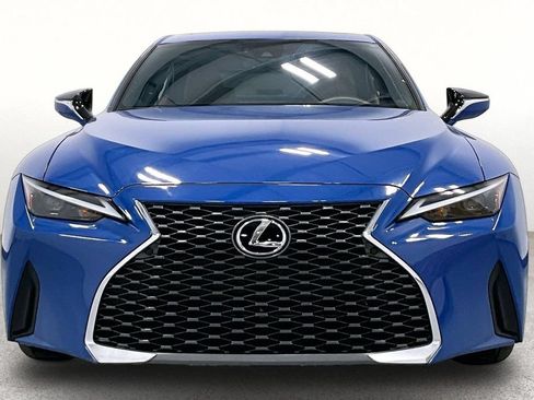 Used 2023 Lexus IS 300 w/ Premium Package RWD image 3