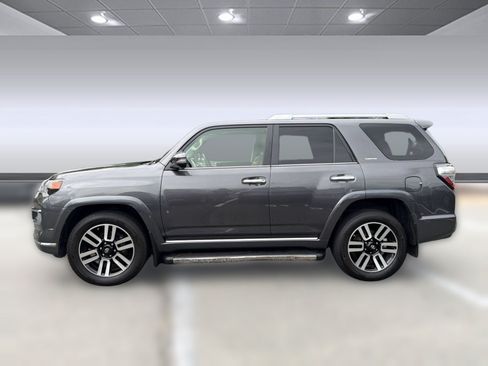 Used 2019 Toyota 4Runner Limited AWD/4WD image 2