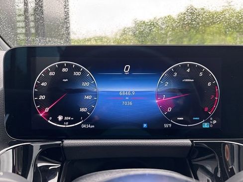 Certified 2025 Mercedes-Benz GLA 250 4MATIC image 39