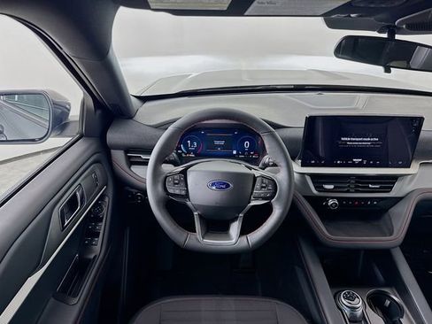 New 2026 Ford Explorer ST-Line image 22