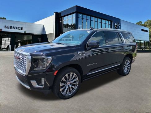 Used 2021 GMC Yukon Denali w/ Denali Premium Package AWD/4WD image 7