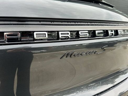 Certified 2026 Porsche Macan S AWD/4WD image 13
