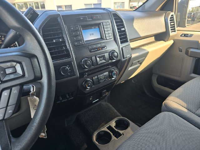 Used 2018 Ford F150 XLT AWD/4WD image 27