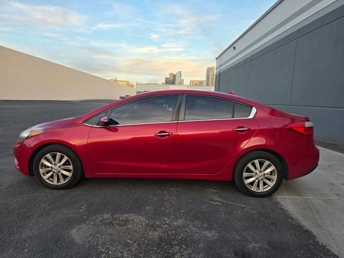 Used 2014 Kia Forte EX image 8