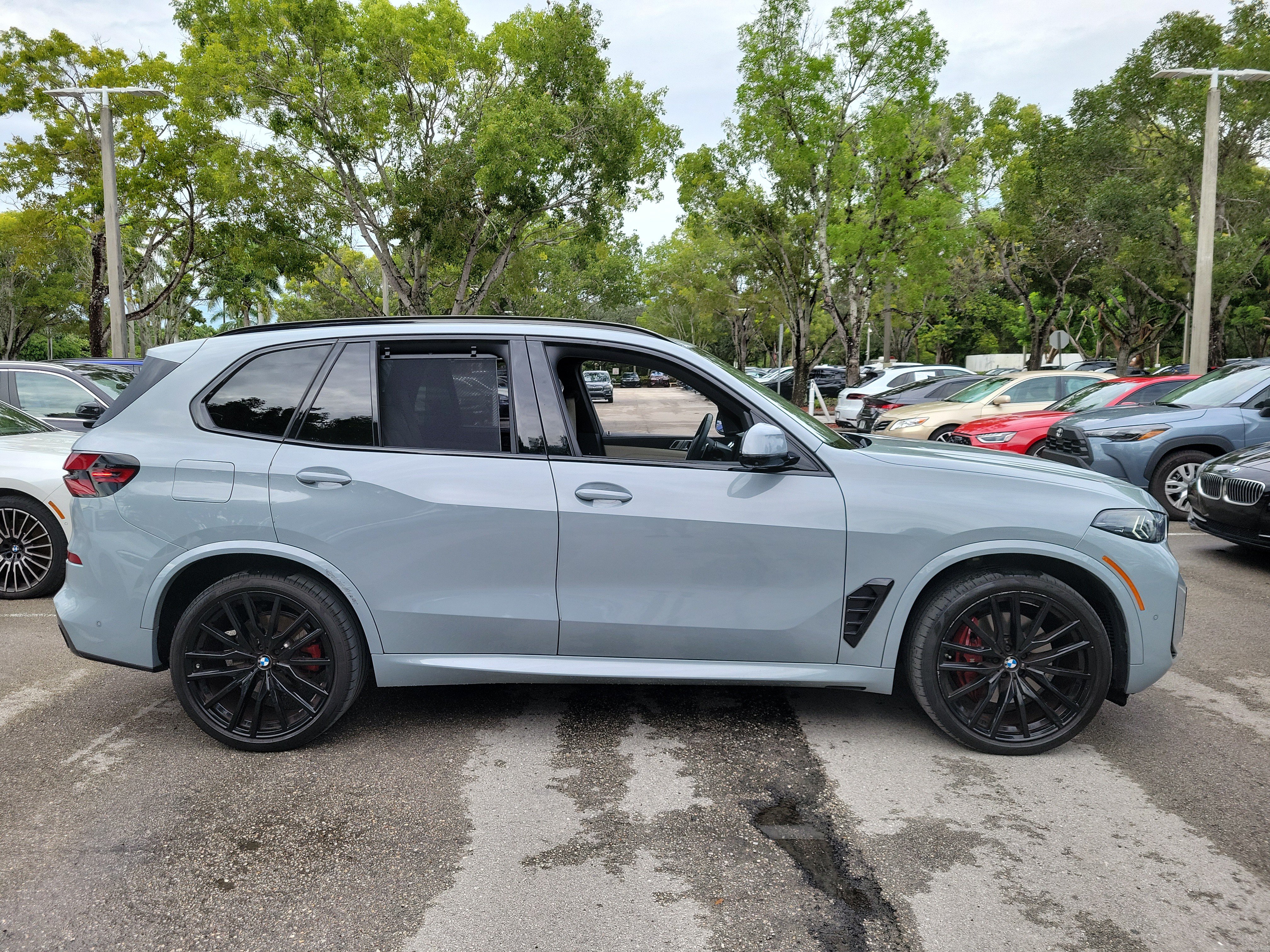 Certified 2024 BMW X5 xDrive40i w/ Executive Package AWD/4WD image 5