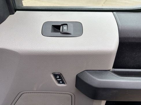 Used 2017 Ford F350 XL w/ Power Equipment Group image 30