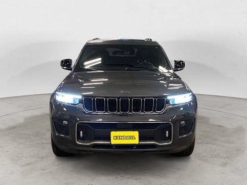 Used 2022 Jeep Grand Cherokee L Overland w/ Luxury Tech Group IV AWD/4WD image 2