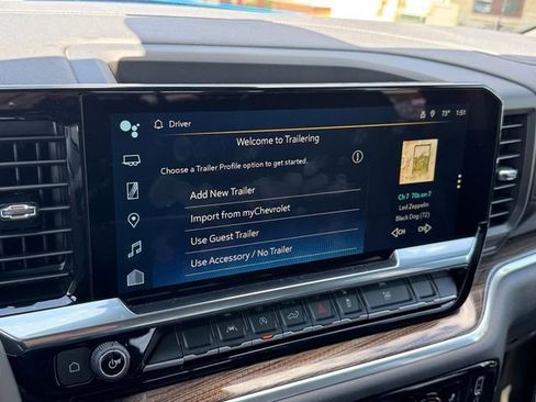 New 2025 Chevrolet Silverado 1500 RST w/ Convenience Package II AWD/4WD image 24