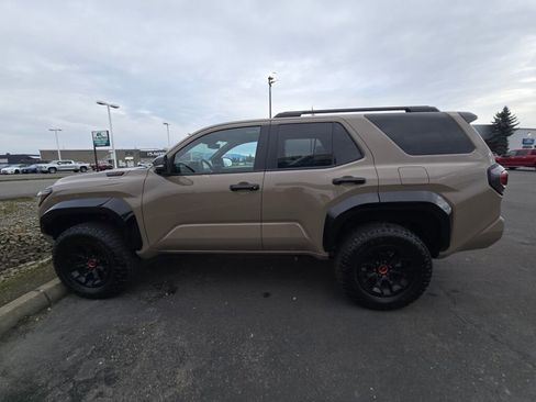 Used 2025 Toyota 4Runner TRD Pro image 8