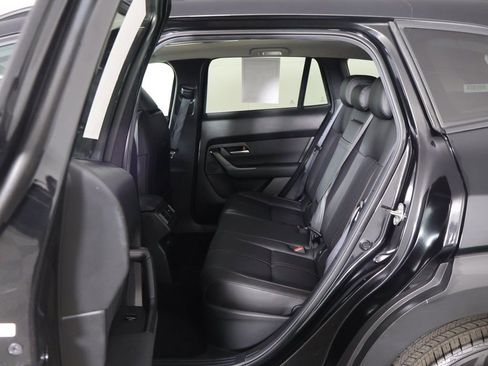 Used 2025 MAZDA CX-50 AWD 2.5 Hybrid w/ Premium Pkg image 32