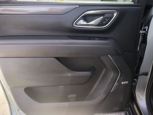 Used 2024 Chevrolet Suburban RST image 27