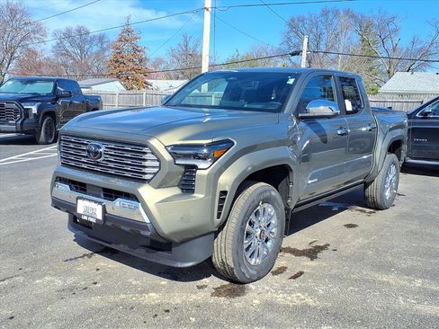 New 2026 Toyota Tacoma Limited AWD/4WD image 31