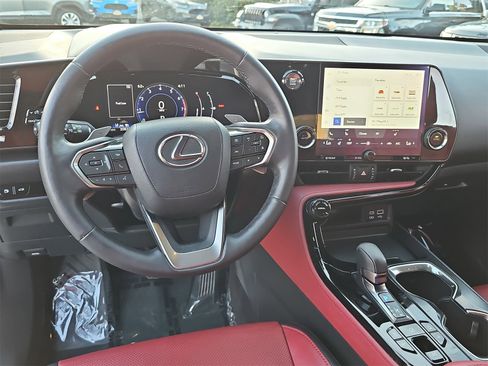 Used 2022 Lexus NX 350 AWD image 16