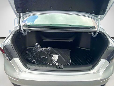 New 2026 Honda Accord SE image 21