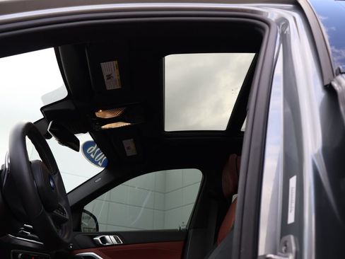 Used 2026 BMW X6 M60i AWD/4WD image 40