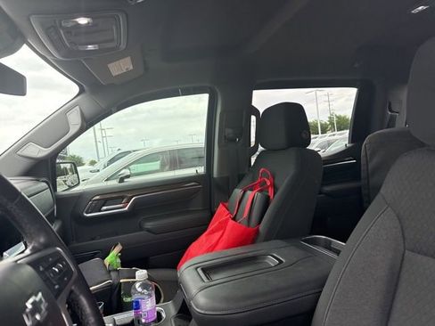 Used 2022 Chevrolet Silverado 1500 RST image 6