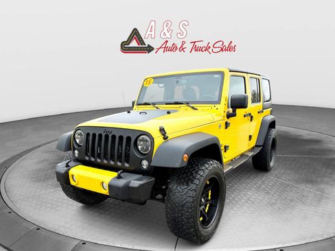 Used 2015 Jeep Wrangler Unlimited Sport w/ Quick Order Package 24S image 3