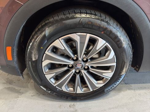 Used 2024 Buick Envision Preferred AWD/4WD image 9