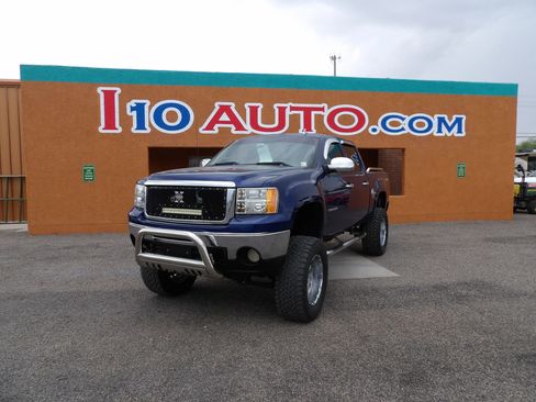 Used 2013 GMC Sierra 1500 SLE w/ Power Tech Package image 4
